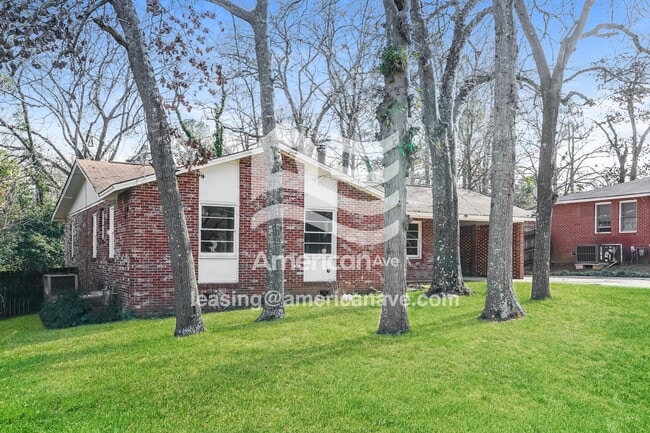 Photo - 102 Oakdale Dr