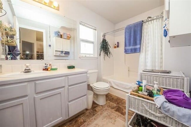 Photo - 2282 S Amy Ave