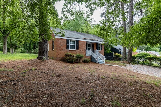 Photo - 321 Angier Ave