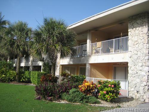 Building Photo - 501 N Ocean Blvd Unit 2
