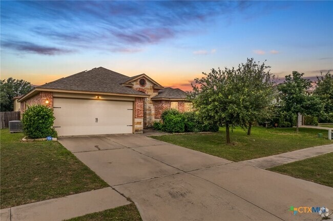 Building Photo - 6711 Bayberry Dr Rental