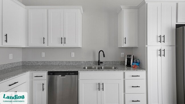 Photo - 1763 Slaughter Rd Unidad 211