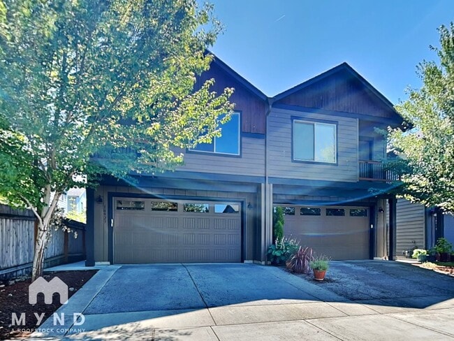 Building Photo - 10923 NE 44th St Rental