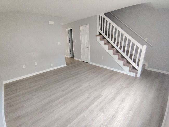 Photo - 36 Duiguid Dr