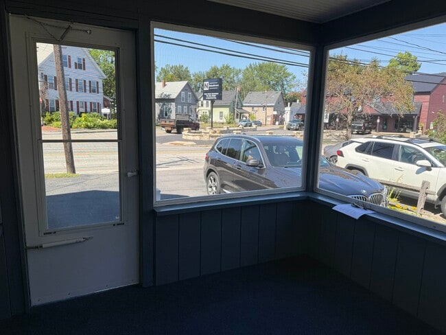 Photo - 243 S Main St