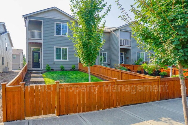 Photo - 7104 NE 155th Pl