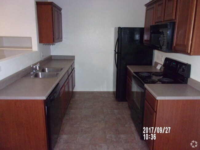 Building Photo - Morrison - 3 Bedroom, 2 Bath (46SW) Rental