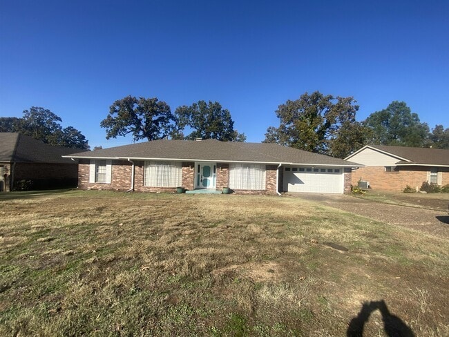 Building Photo - 7601 Oxford Pl