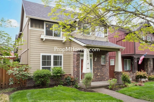 Building Photo - Gorgeous Updated Home in Witch Hazel!