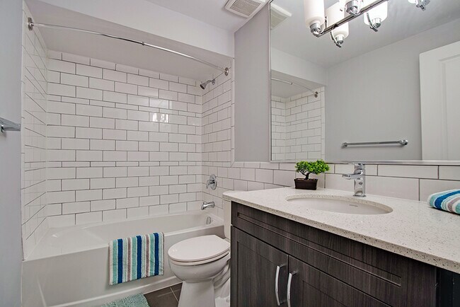 Photo - Clairton Village