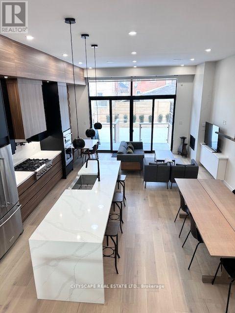 Photo - 2B Holmstead Ave