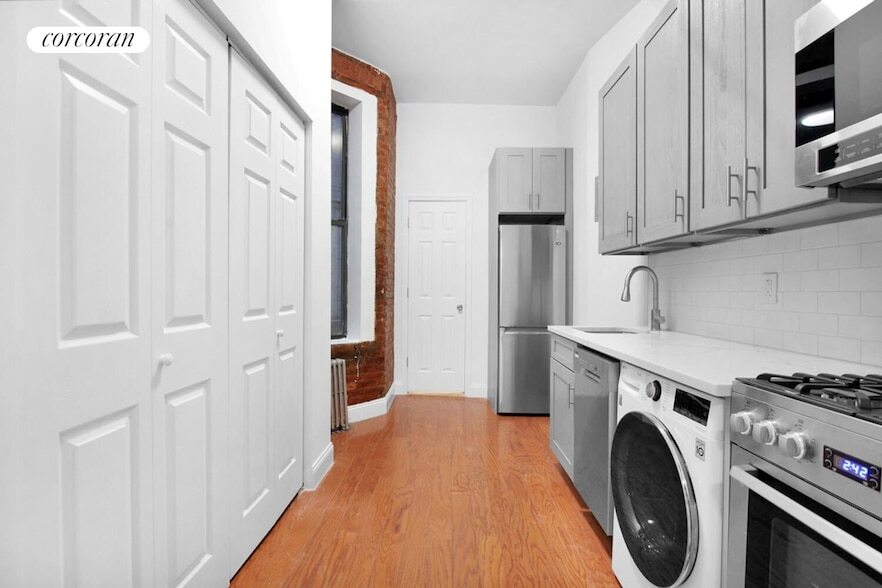 Photo - 315 E 89th St Unit 1FW