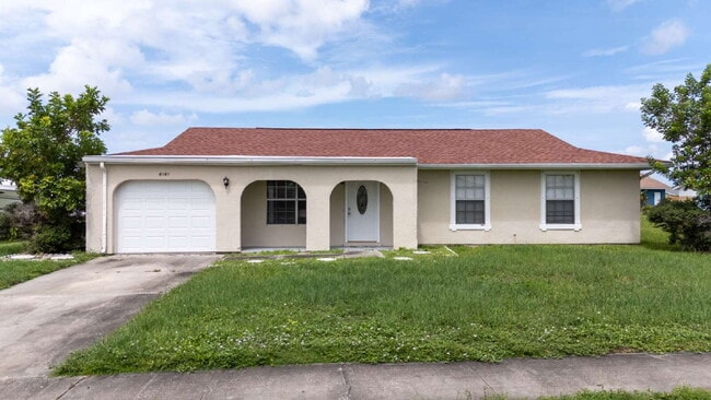Building Photo - Available for immediate occupancy!