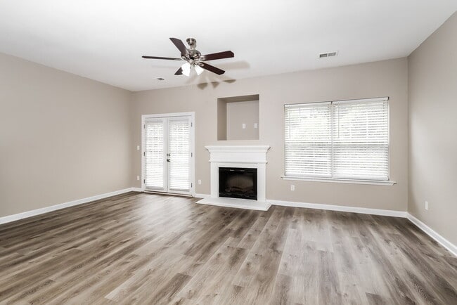 Photo - 2883 Windsor Forrest Ct