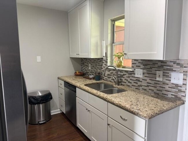 Photo - 200 Old Spring Hill Ln