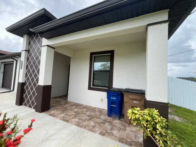 Photo - 2443 Daniel Ave N Apartamento Unidad 2443