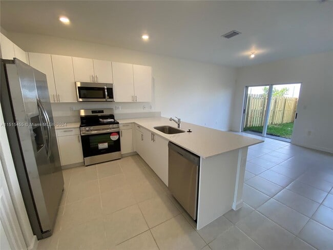 Photo - 16227 SW 292nd St