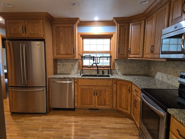 Photo - 132 Corll St