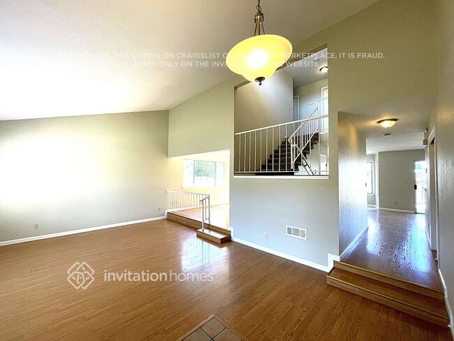 Photo - 1403 Sextant Way