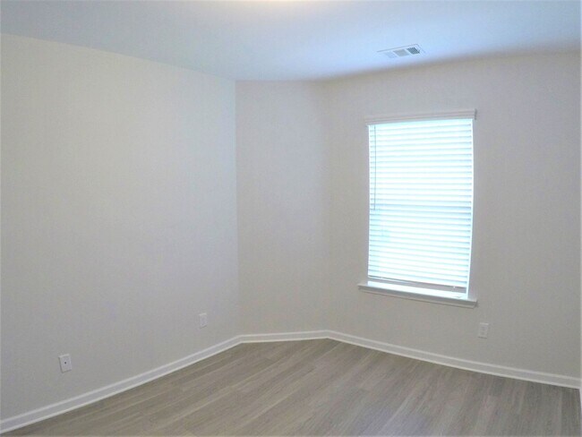 Photo - 8 SAW Unidad 8 SAW