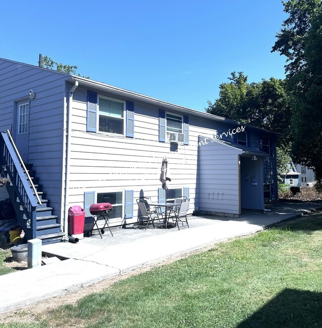 Building Photo - 453 McCleery St Unit 1 Rental
