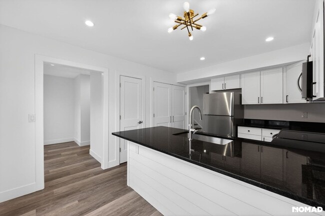 Photo - 1304 Seaton Rd