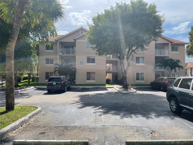 Photo - 10510 SW 157th Ct Condominio Unidad 304