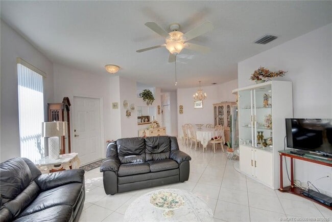 Photo - 6789 SE Warwick Ln