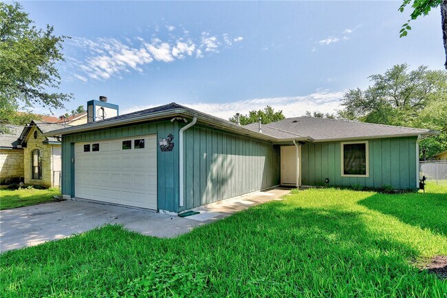 Photo - 6402 Santos St