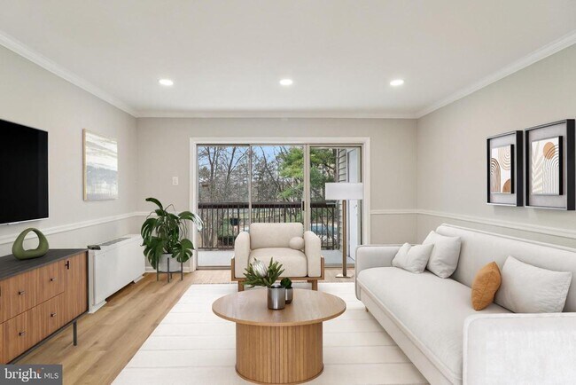 Photo - 10300 Westlake Dr Unidad S304