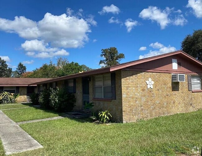 9406 Eastfield Rd - 9406 Eastfield Rd Rental