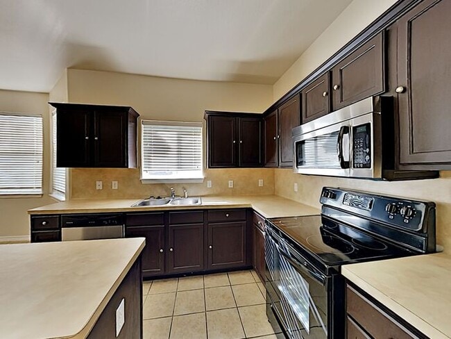 Photo - No Application Fees* $500 off 1st Months R...