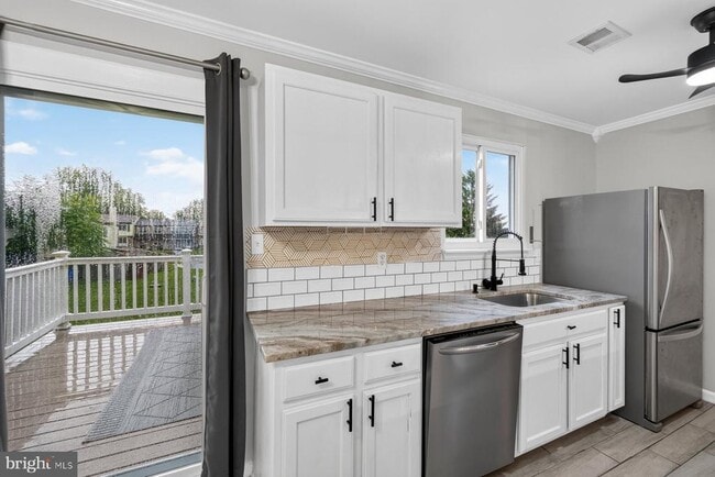 Photo - 8808 Eureka Ln