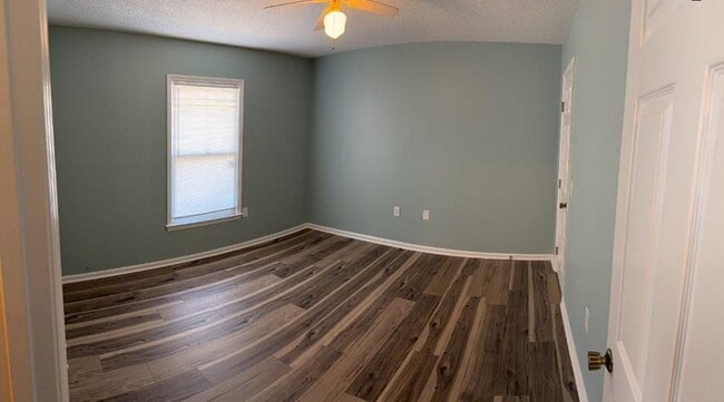 Photo - 140 Lanier Dr Unit 42 SW