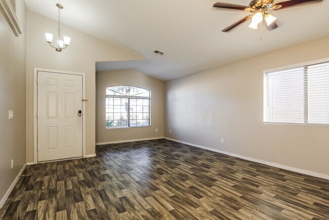 12417 W Mandalay Ln