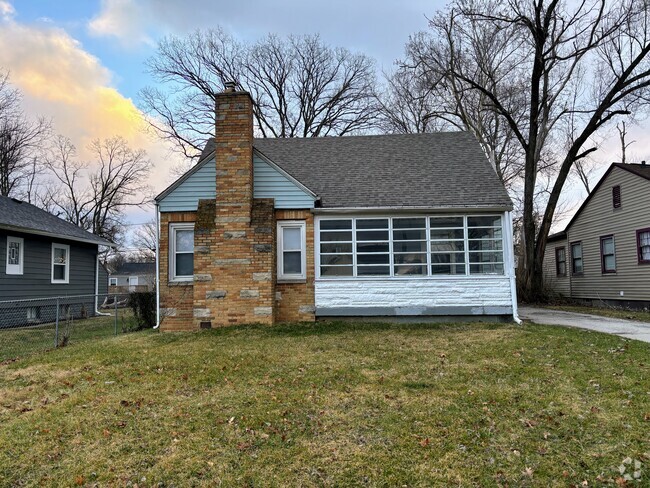 Building Photo - 3437 N Euclid Ave Rental