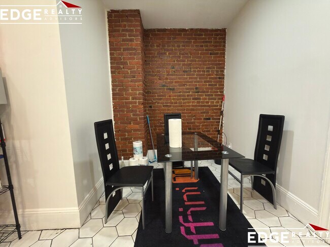 Photo - 56 Park Vale Ave Unit 1