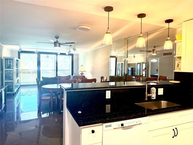 Photo - 1627 Riverview Rd Unit 212