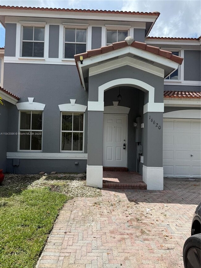 Building Photo - 16620 SW 47th Terrace Rental