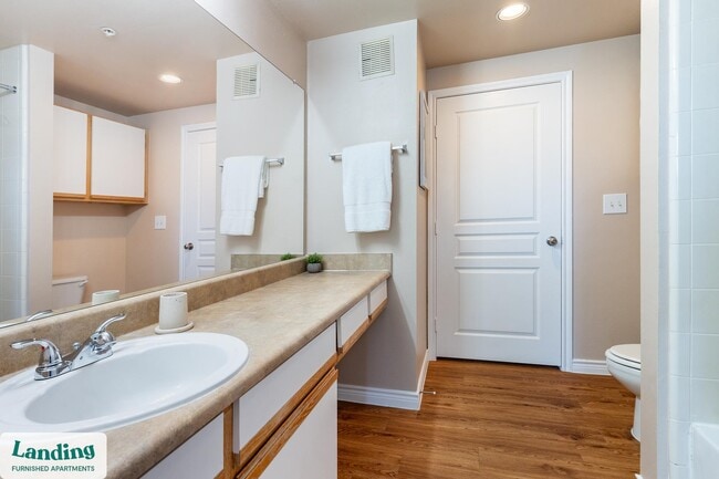 Photo - 1501 Westpark View Dr Unidad 322