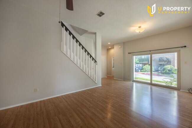 Photo - What's special