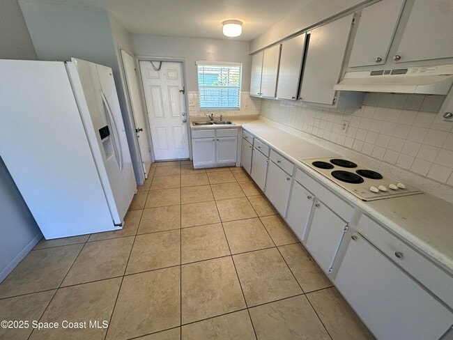 Photo - 125 Lucas Rd