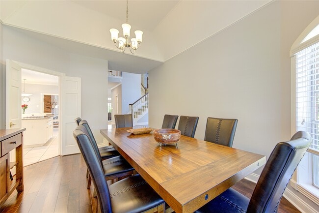 Photo - 3622 Springhill Ln