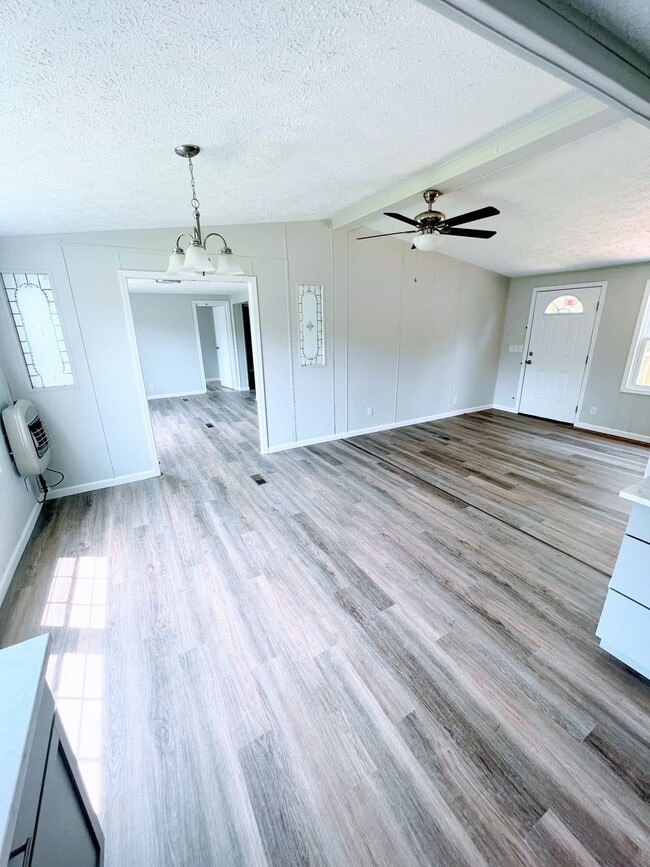 Photo - 3 Bedroom Home in Campbell County