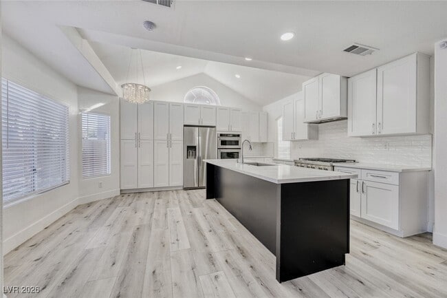 Photo - 1716 Tesara Vista Pl