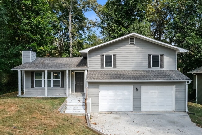 Building Photo - 5767 Riverside Dr Rental