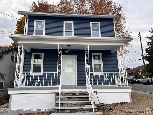 Building Photo - 229 S Hyde Park Ave Rental