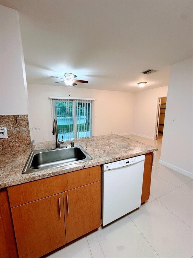 Photo - 7610 NW 73rd Terrace Unit 1-2