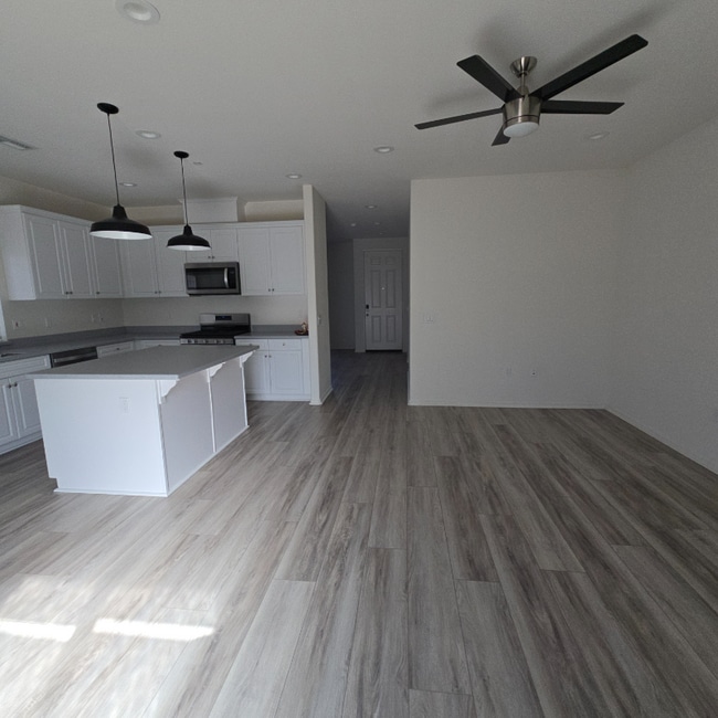 Photo - 631 Las Villas St