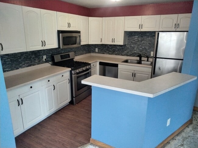 Photo - 7404 72nd Ln N